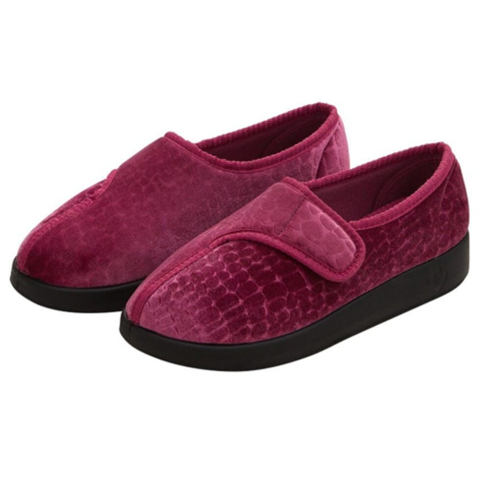 NWT - Silverts Women's Extra Wide Easy Closure Comfort Slipper, Rose - Size 10